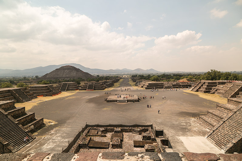 Teotihuacan - widok z Piramidy Księżyca